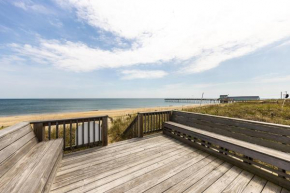 5050 Sea Haven Oceanfront Walk to Fishing Pier